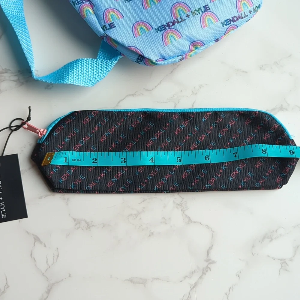 Kendall & Kylie makeup bags set of 2. NWT!